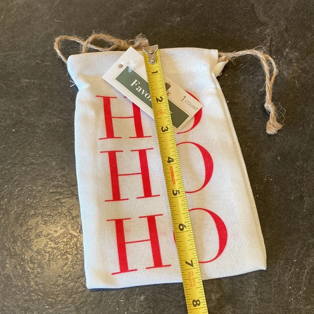 Lot of 25 red white HO HO HO favor gift party drawstring bags - NWT